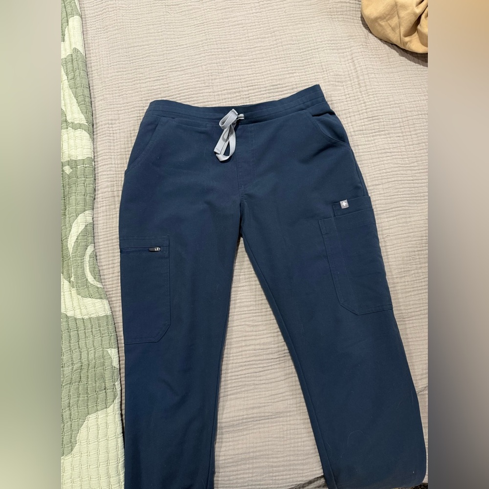 Figs harbor blue scrub pants
